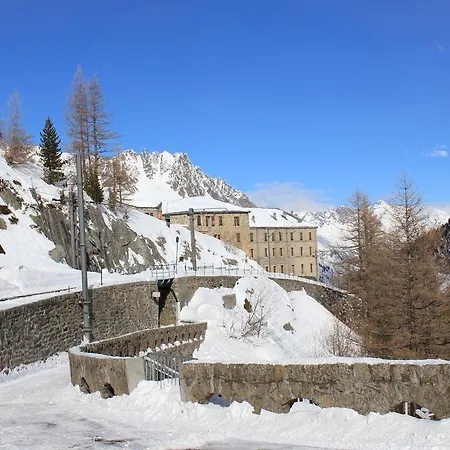 Bed & Breakfast Chalet De Pascaline *